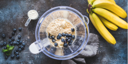 Protein shake powder with blueberries